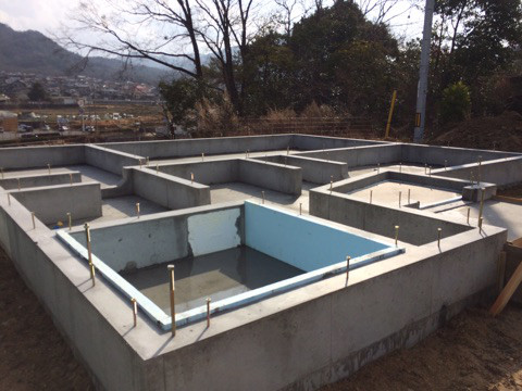 {53C020D6-1917-41F6-BBC0-76F0285A9F03}