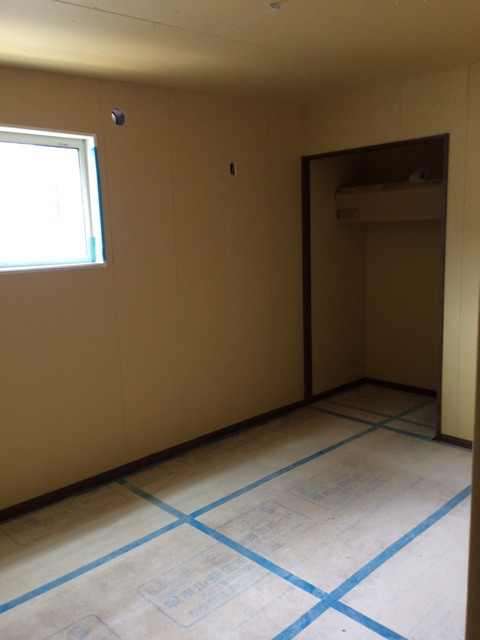 {690512F0-4A72-4CEB-90D4-3A9ABC568380}