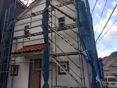 {A45B93A6-CE5C-46DA-A464-18EBB30AFD5A}