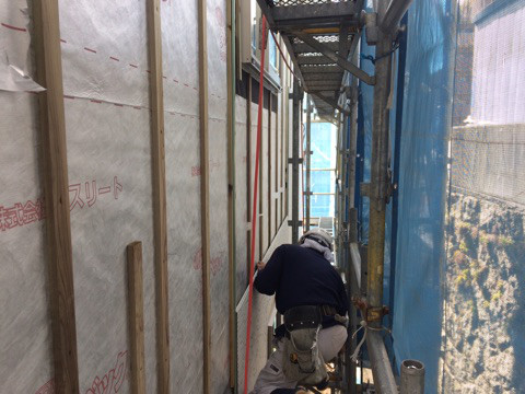 {976C7068-9352-4346-AB1D-D99373D4D94E}