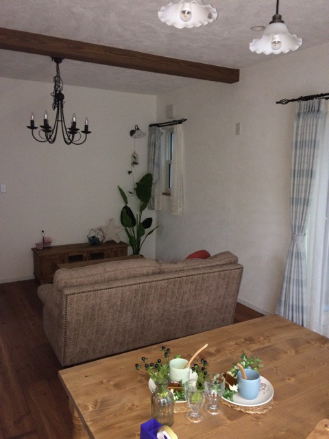 {BAA036C5-1460-45DD-85D2-7035E5B184C8}