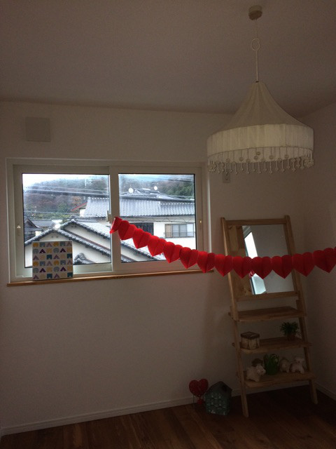 {AFEC73E6-2013-44DE-85B4-9149C8AABAF0}