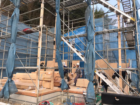 {0762BF9B-306E-45B9-B1FA-109647F63873}