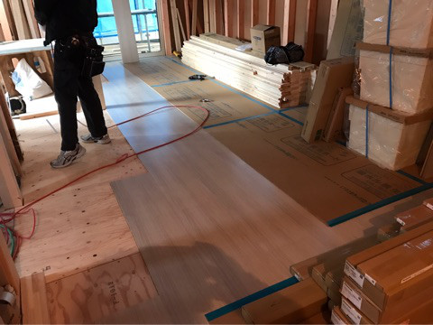 {7EC9B222-9306-40E4-89DD-6FB82A2AB600}