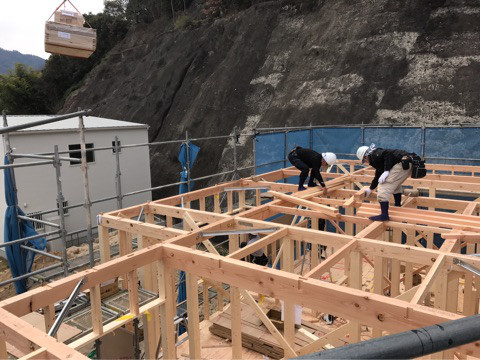 {5B294EB4-6D94-4CAB-B9F8-C316820AA61C}