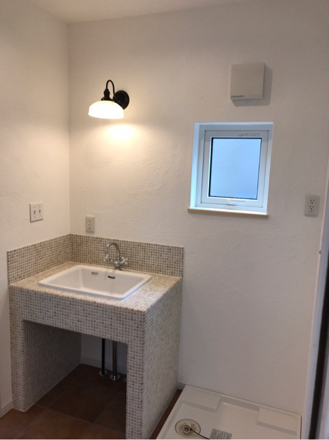 {3D5C7393-0B09-4964-B627-C825B846674B}