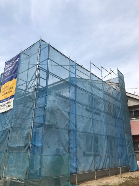 {92FD4F00-10E5-458E-94C4-E562760D35A4}