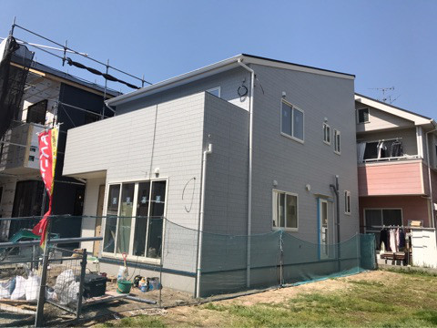 {B549450A-0042-4A20-89F8-AFCD682BEDD5}