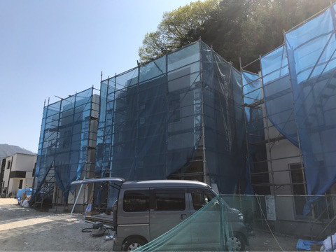 {AE8FACE1-FC72-45CE-9D21-3E7BEDDE2BB1}