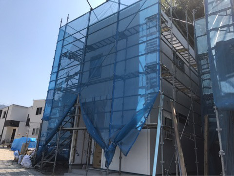 {B8766788-4D17-499B-88D4-DB340473F954}