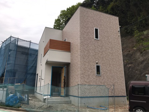 {5534E751-CBDC-4B86-BB62-8D7E41A615E1}