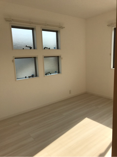 {234C8EDC-C747-45E9-8E38-6CA37A2F44AD}