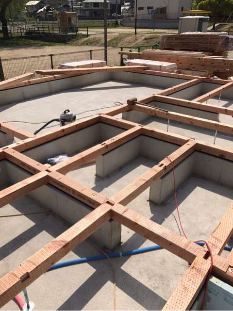 {187586FD-4D38-48A7-9E67-3F3A4B137B54}