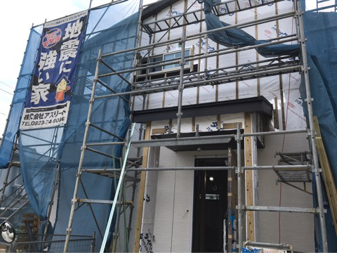 {AAC67391-03DA-4EC4-9475-8B9258E55CB5}