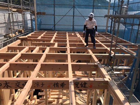 {6E7078E9-0D78-473F-8B7C-F35EA7DAE2CB}