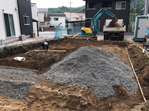 {5AAC7775-0A22-4016-BD1B-B6212145C993}