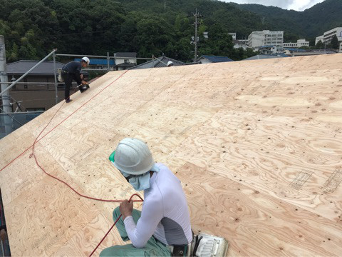 {5AE39848-CB31-4852-A48A-F9A63E19849A}