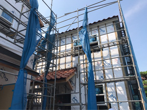 {B9EF3D36-BD67-4D14-93F4-3CEBB5C12898}