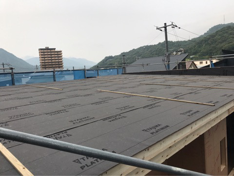 {9B7CC541-A9A9-411C-81CD-D510D9473EF7}