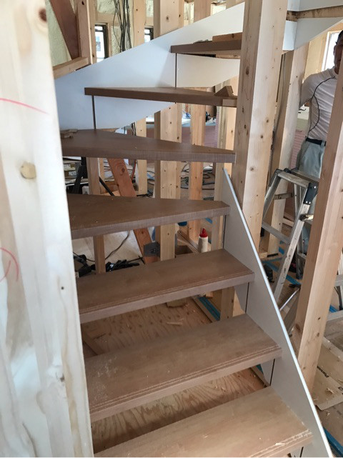 {9A0EB57B-0F1F-48FB-9C95-F9FCD28CABAF}