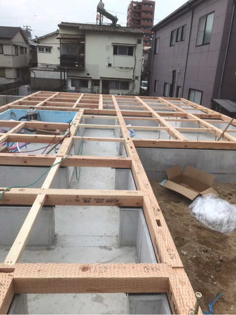 {E62DBFD1-2FF3-43AD-95AC-AC519355AE02}