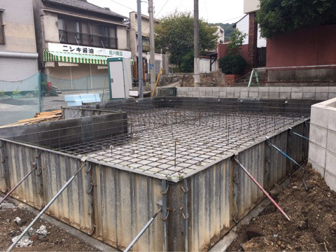 {03CBE98E-C252-4C28-8727-FE7AFAEBFAA8}