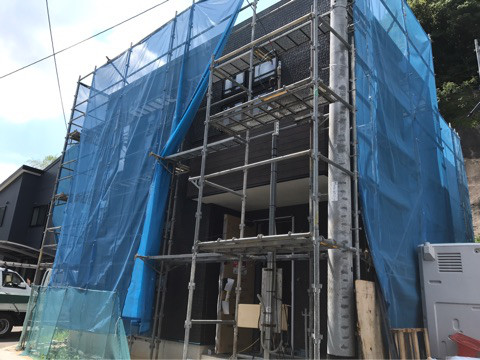 {2F065FB5-B08F-4F1A-885D-1395A7FE0E05}