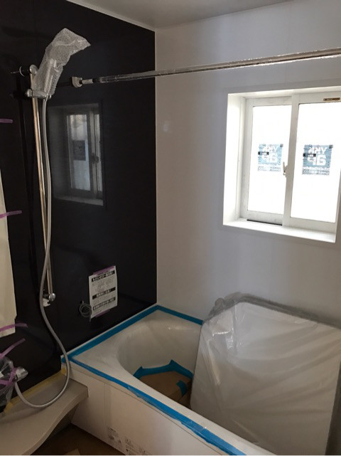 {4EFD8F87-E8DE-4E66-8A97-72DBAAB808F0}