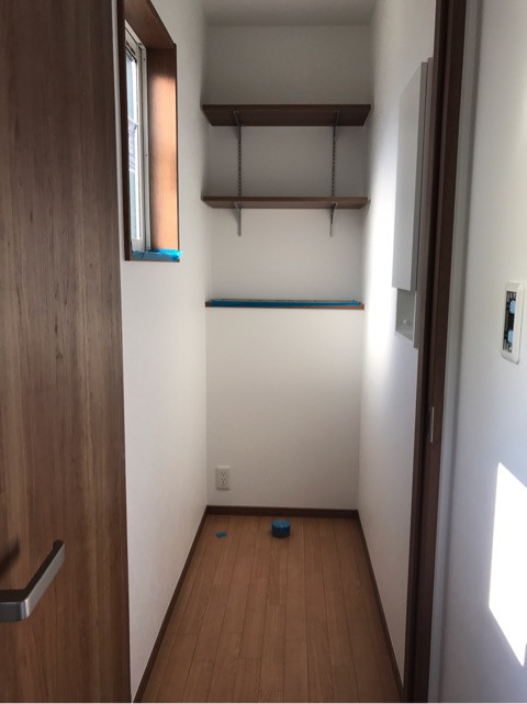 {5AD7E39A-D767-499B-AC9B-769A5720D8A1}