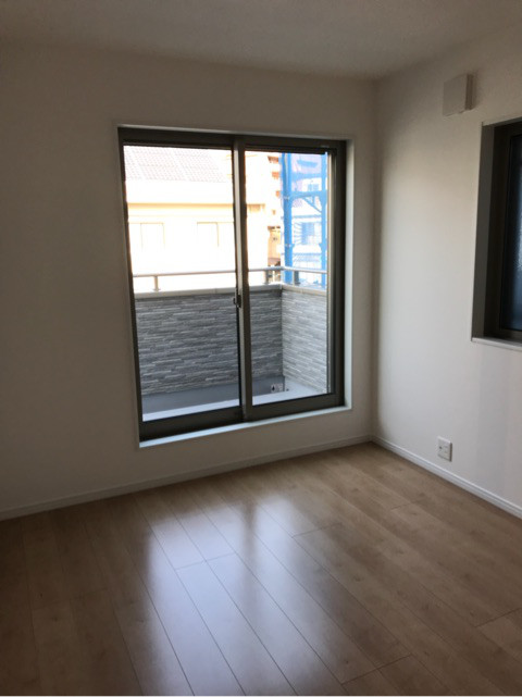 {38C7424B-06C5-40AC-9D0E-30788135E6D4}