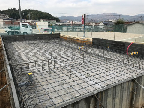 {0F8E8365-154D-4126-ABB5-1F6097F79786}