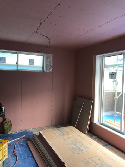 {B9CA33CA-BD89-4047-84DB-E99160962898}