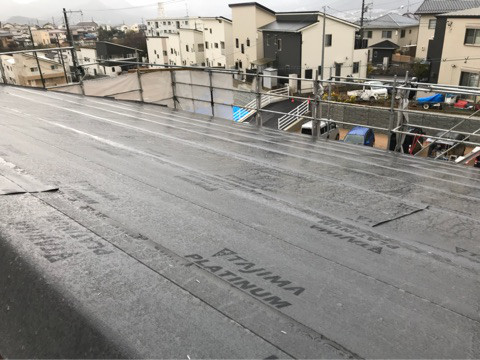 {385DCB87-57C1-4F32-9DE8-7D458E9AFA16}