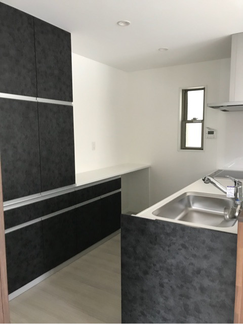 {61C7522D-1122-44F8-925E-FF19E223573D}