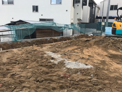 {F04DF643-CB1F-4850-AE39-092DFCB06E52}