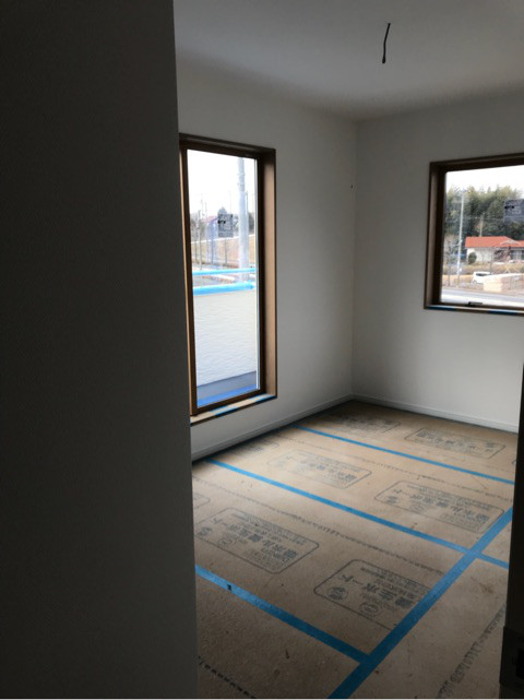 {F0E4E3F8-6B19-4649-8F8C-33AC52EBE1B7}