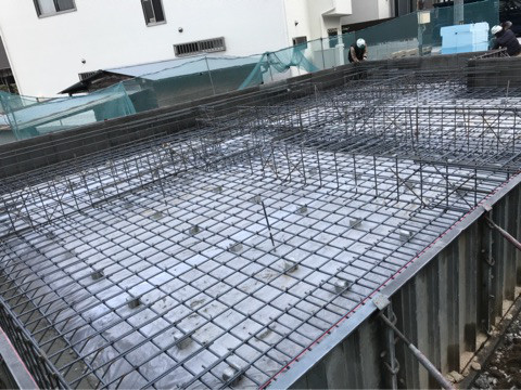 {60004203-37C4-47A7-8CCC-B4F88EB4B60B}